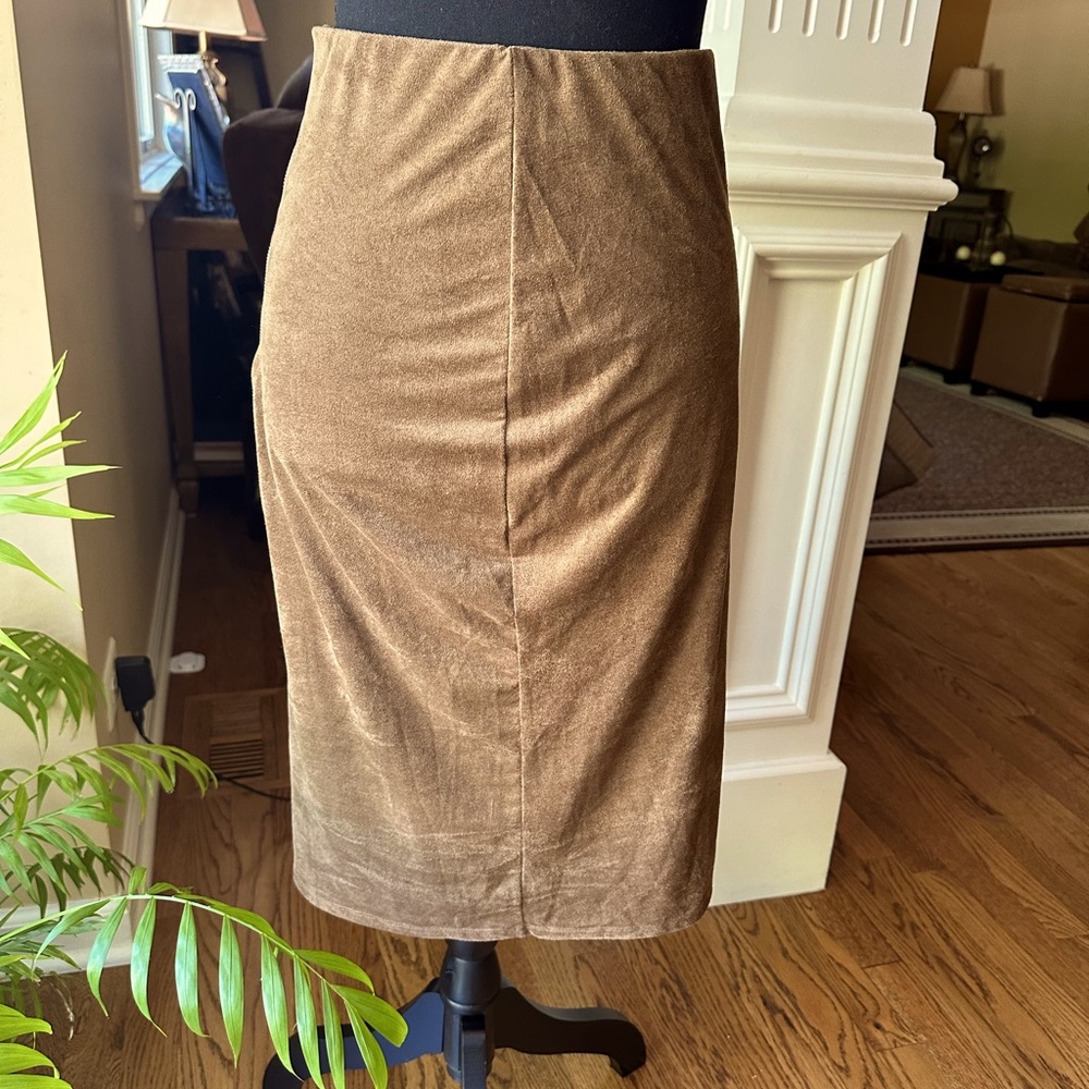 Soft suede material midi skirt